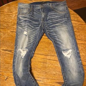 Tulones distress jeans